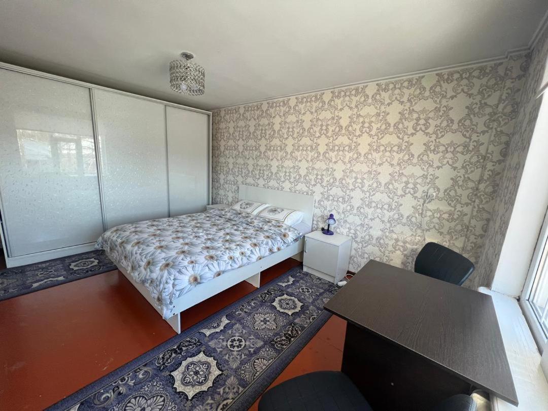 Hostel My House คาราโคล ภายนอก รูปภาพ